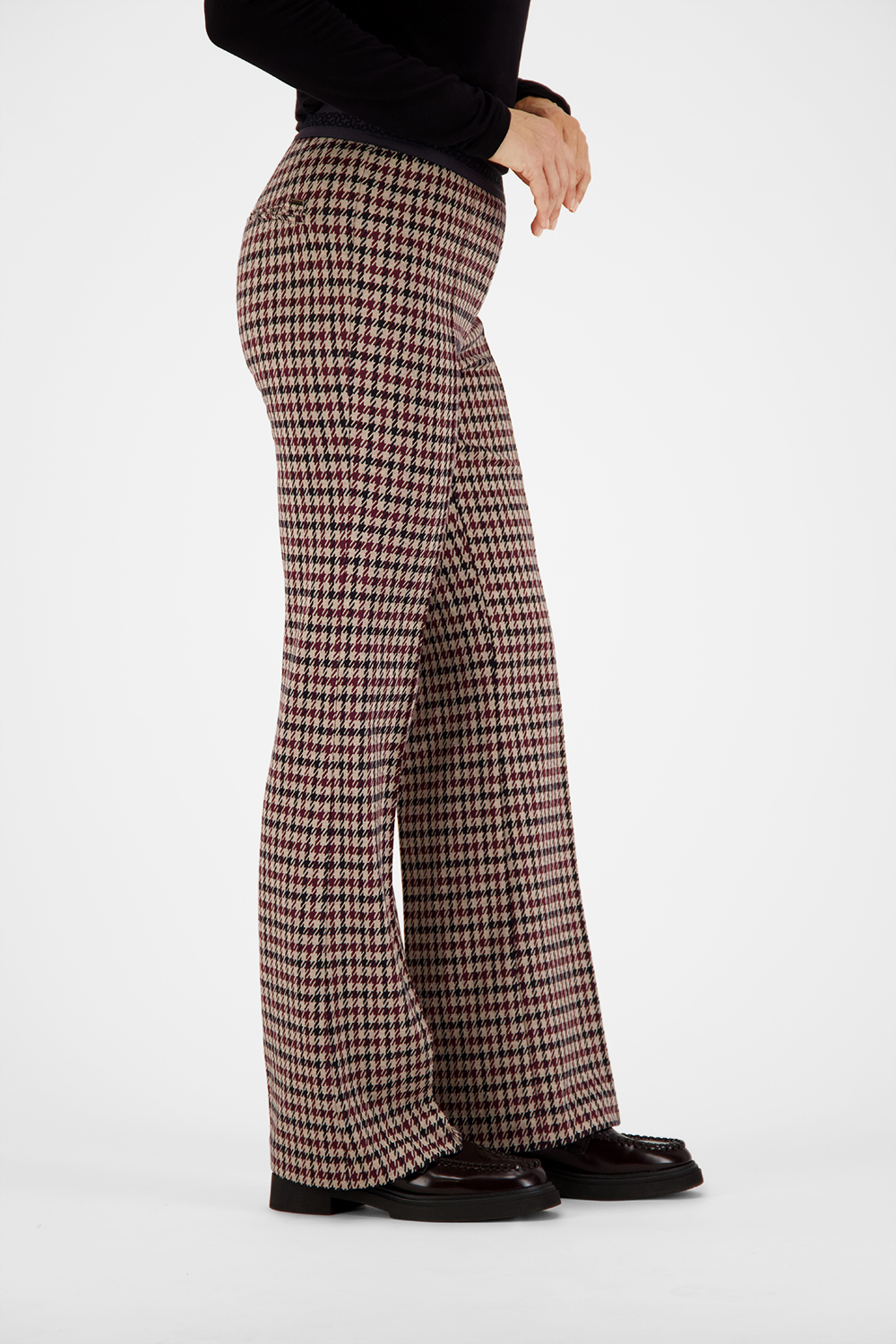 ZARIA-622751