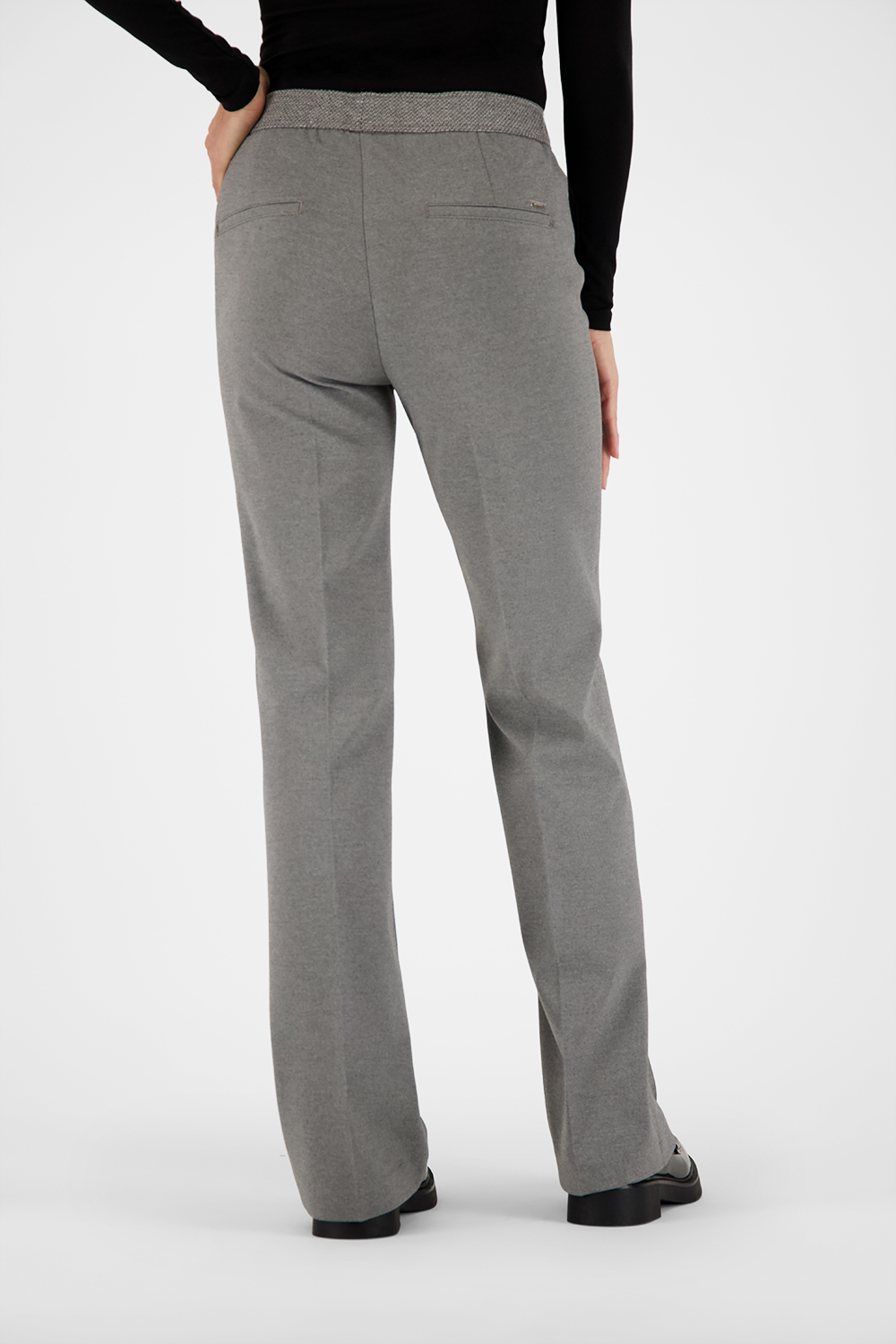 ZARIA1-P-601281